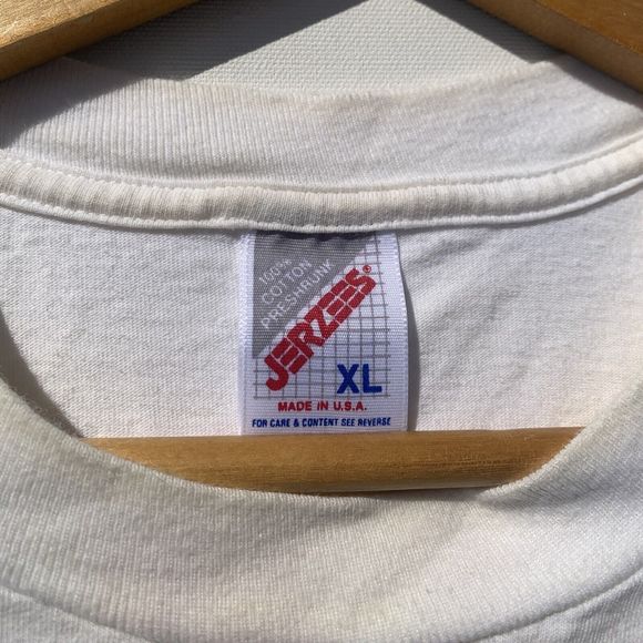 Vintage 90s Hallmark T-shirt "I'm Retired, This Is As Dressed Up As I Get - Picture 3 of 4